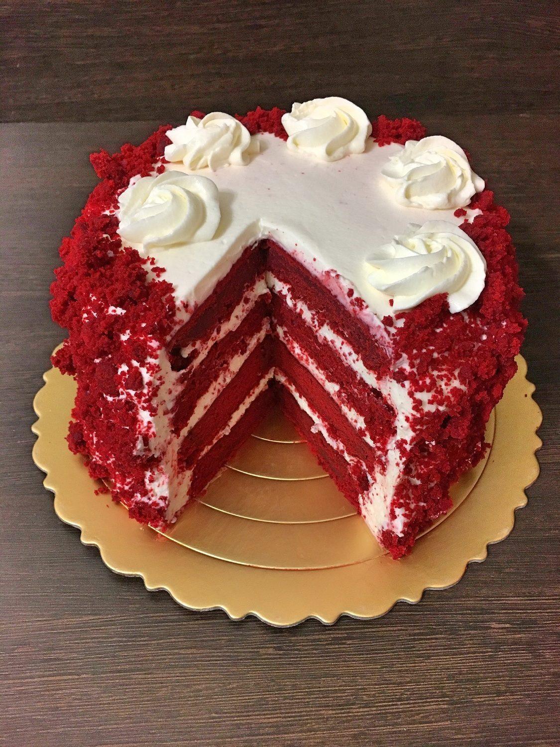 Как испечь торт «Красный бархат» на 8 Марта - Лайфхакер